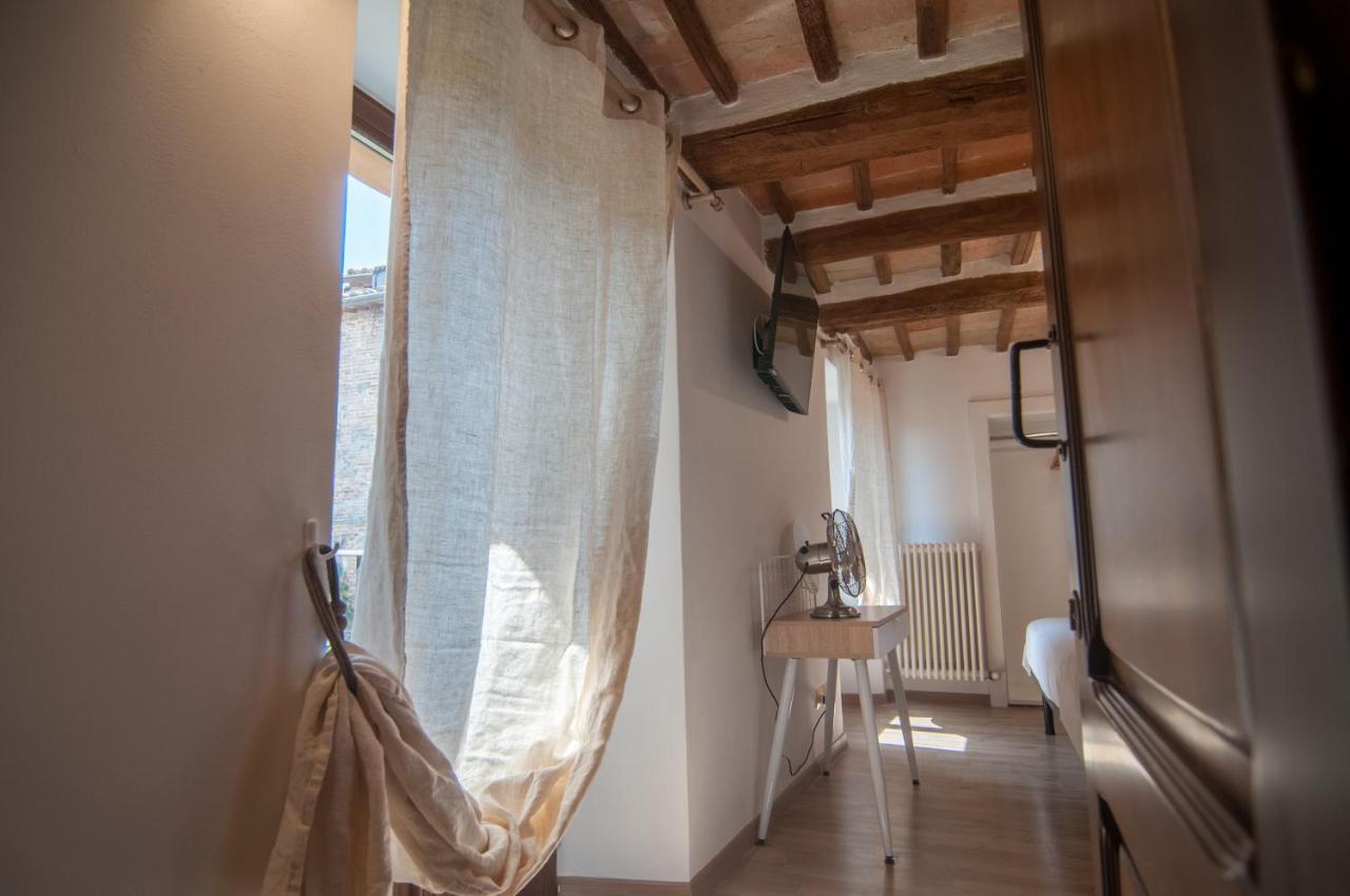 فندق Umbrian Concierge - La Casa Dei Pellari بيرودجا المظهر الخارجي الصورة