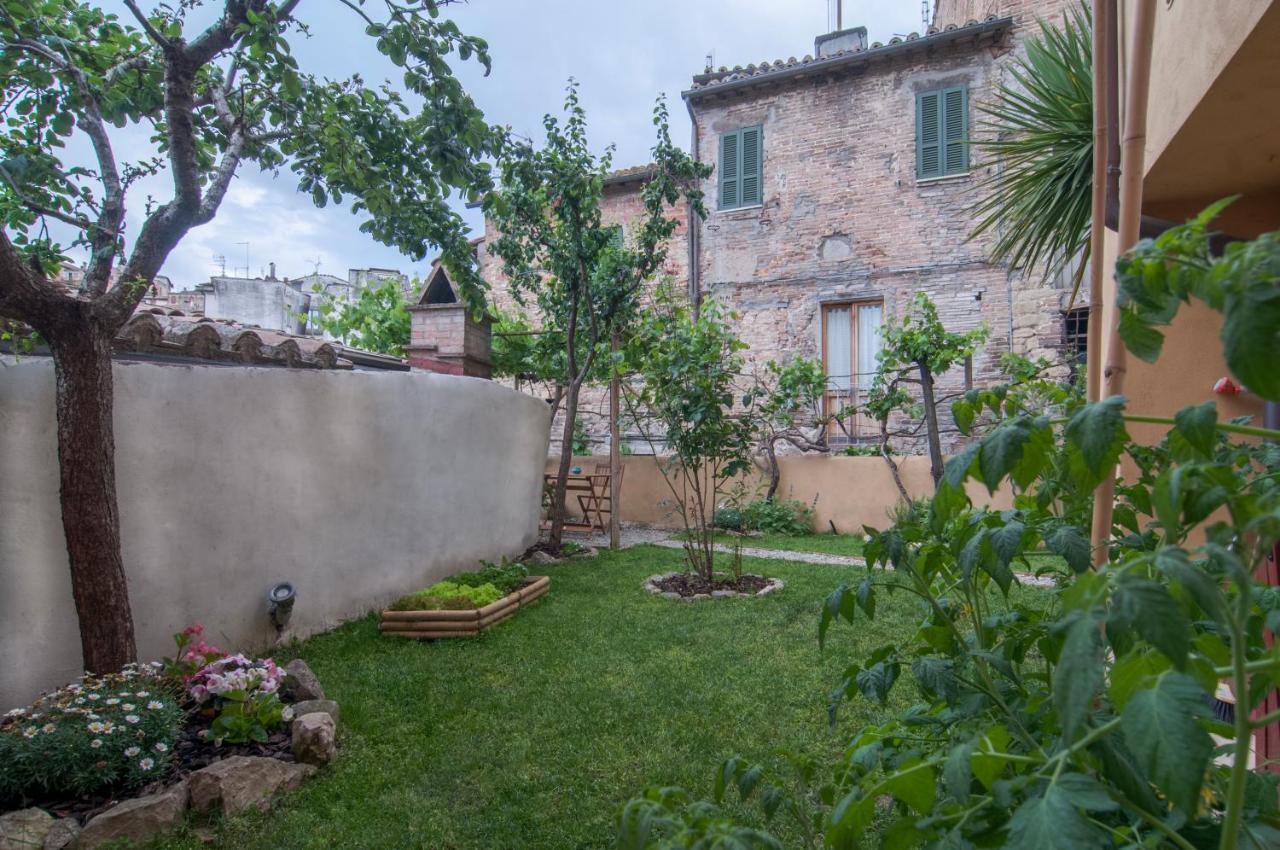 فندق Umbrian Concierge - La Casa Dei Pellari بيرودجا المظهر الخارجي الصورة